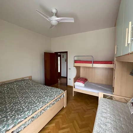 Appartamento Marotta, Delizioso E Ampio Trilocale A 400mt Dal Mare Marotta