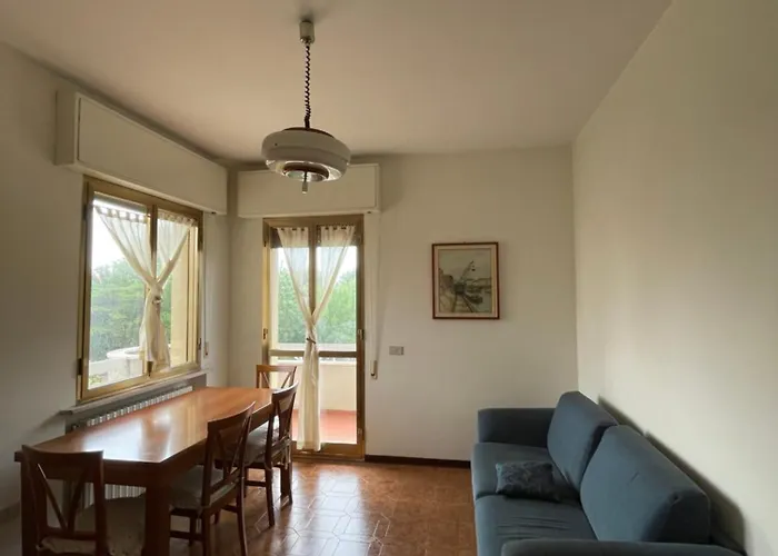 Marotta, Delizioso E Ampio Trilocale A 400mt Dal Mare Appartamento *